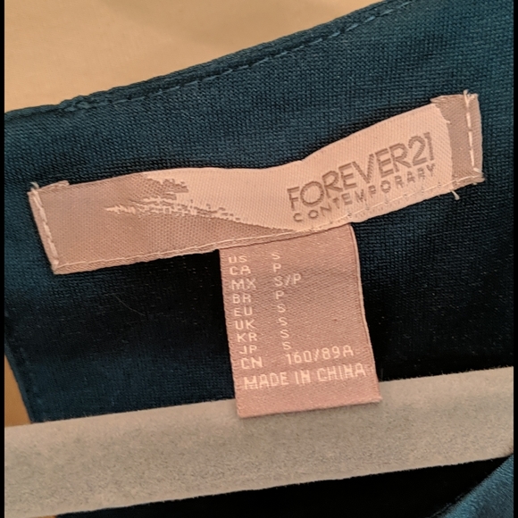 Stunning Emerald Dress!!! - Picture 5 of 5